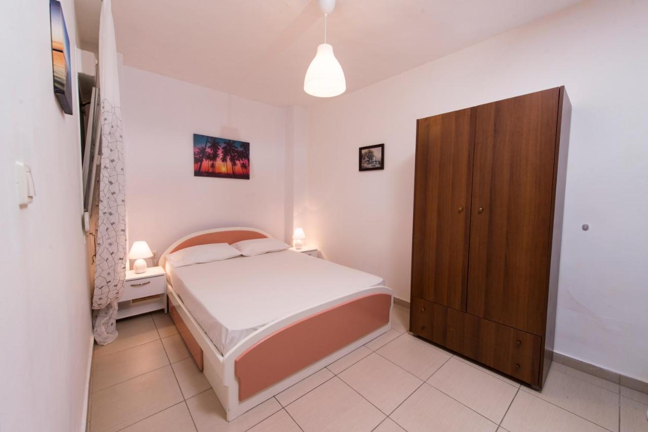 Alexandros Inn Салоники Экстерьер фото